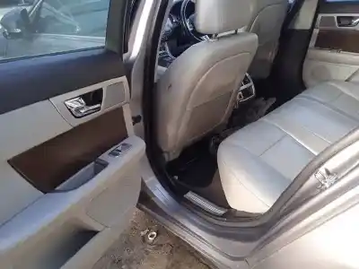 Veículo de Sucata jaguar xf i (x250) 2.2 d do ano 2013 alimentado 224dt