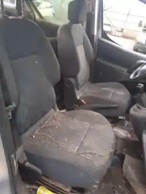 Veículo de Sucata peugeot partner kasten confort pack l2 do ano 2011 alimentado 9h02