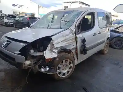 Veículo de Sucata peugeot partner kasten confort pack l2 do ano 2011 alimentado 9h02