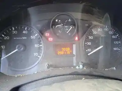 Veículo de Sucata peugeot partner kasten confort pack l2 do ano 2011 alimentado 9h02