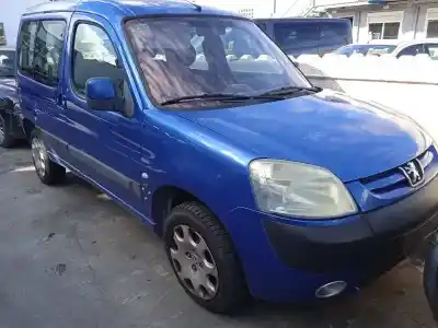 Véhicule à la ferraille PEUGEOT                                            PARTNER (S2)                                                                                                                                                                                                                                               Combi Plus                                                                                                                                                                                                                                                 de l'année 2003 alimenté RHY