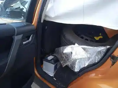 Vehículo de desguace land rover freelander (lr2) 2.2 td4 cat del año 2007 con motor 224dt