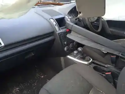 Vehículo de desguace land rover freelander (lr2) 2.2 td4 cat del año 2007 con motor 224dt