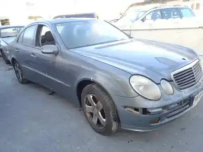 Veicolo di demolizione MERCEDES-BENZ CLASE E (W211) BERLINA E 220 CDI (211.006) dell'anno 2004 alimentato 646961