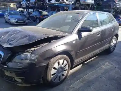 Véhicule à la ferraille audi a3 sportback (8p) 2.0 tdi ambiente de l'année 2008 alimenté bkd