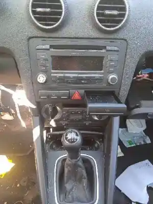 Véhicule à la ferraille audi a3 sportback (8p) 2.0 tdi ambiente de l'année 2008 alimenté bkd