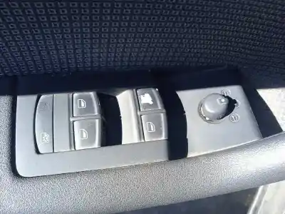 Véhicule à la ferraille audi a3 sportback (8p) 2.0 tdi ambiente de l'année 2008 alimenté bkd