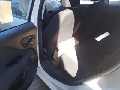 Veículo de Sucata fiat punto (199) easy do ano 2015 alimentado 199a9000