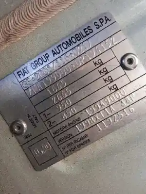 Veículo de Sucata fiat punto (199) easy do ano 2015 alimentado 199a9000