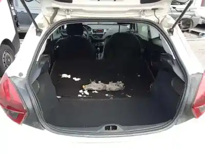 Veículo de Sucata peugeot 208 i (ca_, cc_) 1.6 hdi / bluehdi 75 do ano 2016 alimentado bhw