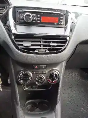 Veículo de Sucata peugeot 208 i (ca_, cc_) 1.6 hdi / bluehdi 75 do ano 2016 alimentado bhw