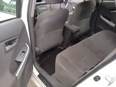 Здавання транспортного засобу toyota prius (nhw30) plug-in hybrid advance року 2012 потужний 2zr