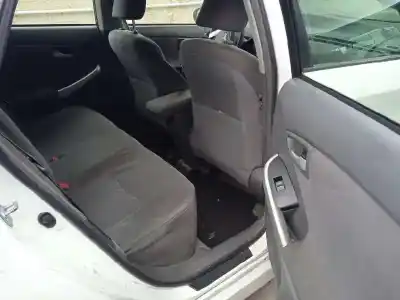 Здавання транспортного засобу toyota prius (nhw30) plug-in hybrid advance року 2012 потужний 2zr