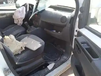 Sloopvoertuig peugeot bipper 1.4 hdi van het jaar 2009 aangedreven 8hs