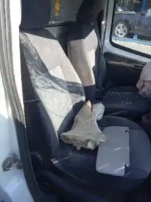 Sloopvoertuig peugeot bipper 1.4 hdi van het jaar 2009 aangedreven 8hs