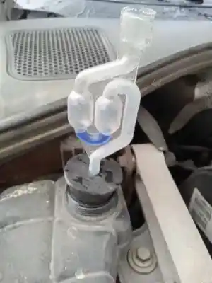 Veículo de Sucata volvo v60 kombi 2.0 diesel cat do ano 2011 alimentado d5204t2