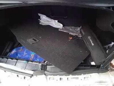 Здавання транспортного засобу lexus is200 (ds2/is2) 200d року 2011 потужний 2adftv