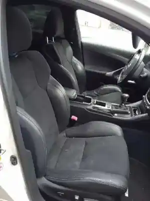 Здавання транспортного засобу lexus is200 (ds2/is2) 200d року 2011 потужний 2adftv