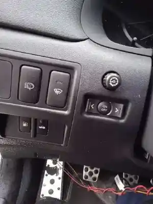 Здавання транспортного засобу lexus is200 (ds2/is2) 200d року 2011 потужний 2adftv