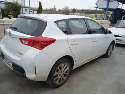 Scrapping Vehicle toyota auris active of the year 2013 powered 1zr