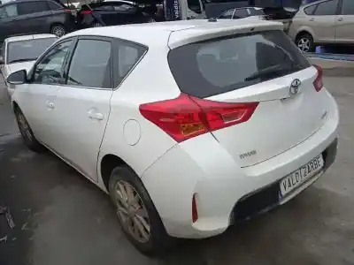 Scrapping Vehicle toyota auris active of the year 2013 powered 1zr