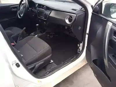 Scrapping Vehicle toyota auris active of the year 2013 powered 1zr