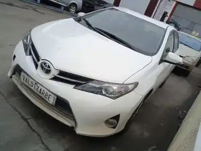 Scrapping Vehicle toyota auris active of the year 2013 powered 1zr