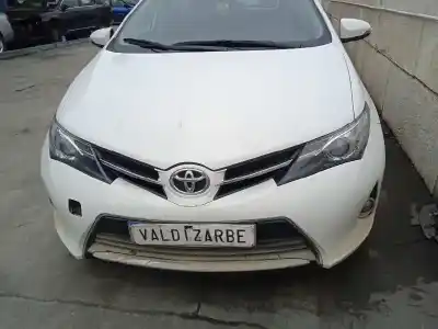 Scrapping Vehicle toyota auris active of the year 2013 powered 1zr