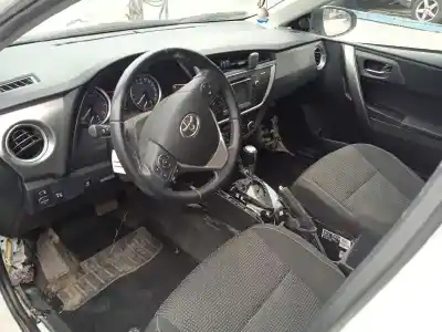 Scrapping Vehicle toyota auris active of the year 2013 powered 1zr