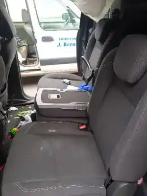 Veicolo di demolizione ford grand c-max (ceu) trend dell'anno 2016 alimentato m1dd