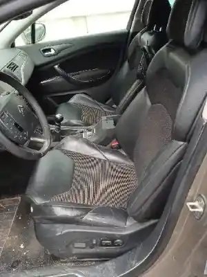 Sloopvoertuig citroen c5 station wagon exclusive van het jaar 2011 aangedreven rhf