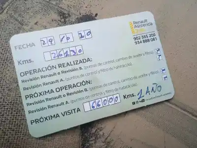 Veículo de Sucata renault trafic combi combi 9 l2h1 2.9t (8/9 plazas) largo do ano 2018 alimentado r9m413