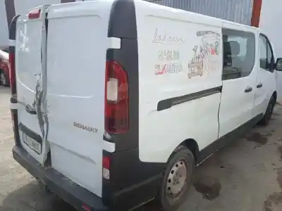 Veículo de Sucata renault trafic combi combi 9 l2h1 2.9t (8/9 plazas) largo do ano 2018 alimentado r9m413