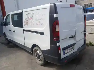Veículo de Sucata renault trafic combi combi 9 l2h1 2.9t (8/9 plazas) largo do ano 2018 alimentado r9m413