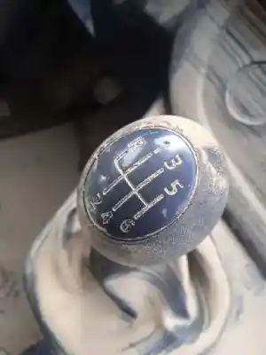 Veículo de Sucata renault trafic combi combi 9 l2h1 2.9t (8/9 plazas) largo do ano 2018 alimentado r9m413