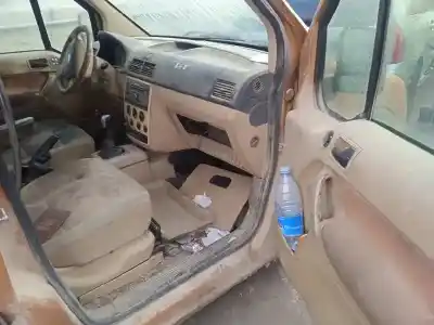 Vehicul casat ford transit connect (tc7) furgón (2006->) al anului 2007 alimentat rwpa