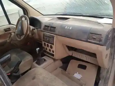 Vehicul casat ford transit connect (tc7) furgón (2006->) al anului 2007 alimentat rwpa