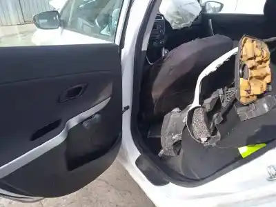 Veículo de Sucata kia pro cee´d (jd) 1.4 crdi 90 do ano 2017 alimentado d4fc