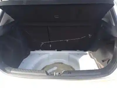 Veículo de Sucata kia pro cee´d (jd) 1.4 crdi 90 do ano 2017 alimentado d4fc