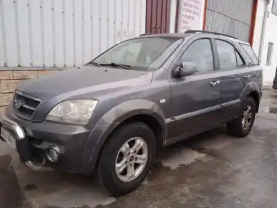 Verschrottungsfahrzeug KIA SORENTO I (JC) 2.5 CRDi des Jahres 2004 angetrieben D4CB