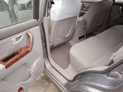 Verschrottungsfahrzeug kia sorento i (jc) 2.5 crdi des jahres 2004 angetrieben d4cb