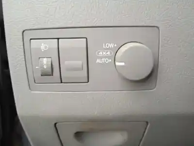 Verschrottungsfahrzeug kia sorento i (jc) 2.5 crdi des jahres 2004 angetrieben d4cb