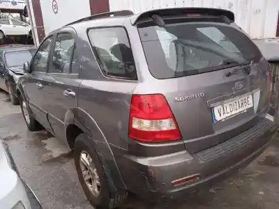 Verschrottungsfahrzeug kia sorento i (jc) 2.5 crdi des jahres 2004 angetrieben d4cb