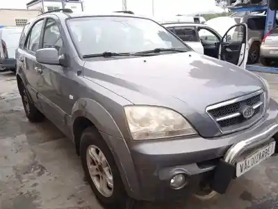 Verschrottungsfahrzeug kia sorento i (jc) 2.5 crdi des jahres 2004 angetrieben d4cb
