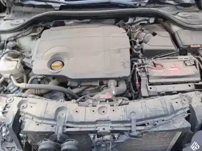 Scrapping Vehicle renault latitude (l70_) 2.0 dci 150 (l70h) of the year 2011 powered m9r824