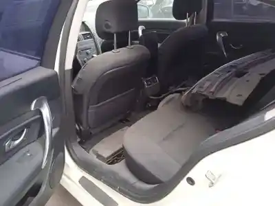 Scrapping Vehicle renault latitude (l70_) 2.0 dci 150 (l70h) of the year 2011 powered m9r824