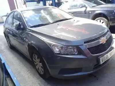 Scrapping Vehicle CHEVROLET CRUZE LS of the year 2010 powered Z20S1