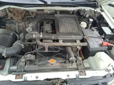 Veículo de Sucata mitsubishi l 200 (k6/7) 2.5 turbodiesel do ano 1999 alimentado 4d56