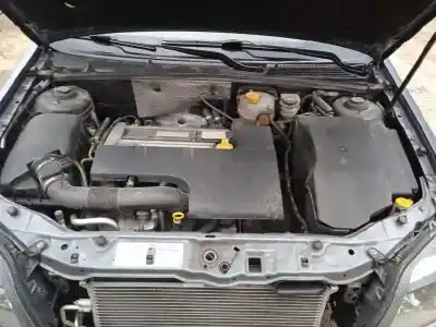 Veículo de Sucata opel vectra c berlina comfort do ano 2003 alimentado z22se