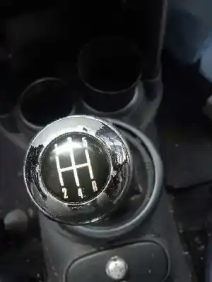 Здавання транспортного засобу bmw mini (r50,r53) cooper року 2003 потужний w10b16a